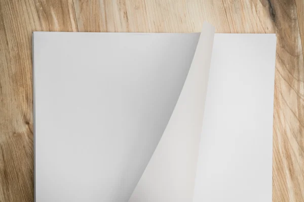 White template paper on wood texture — Stock Photo, Image