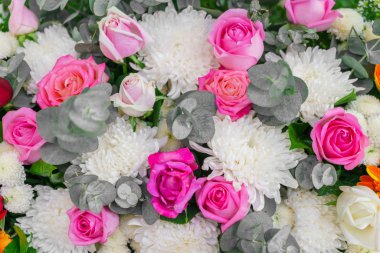 Sevgililer ve düğün sahne güzel çiçekler