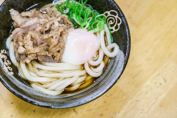 テーブルの上の日本のラーメン — ストック写真