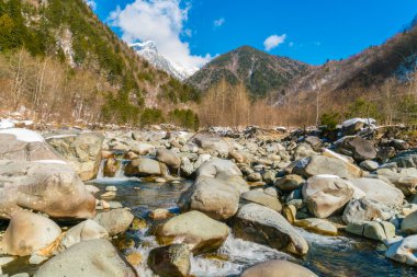 Açık onsen, Japonya, yüksek çözünürlüklü görüntüleri