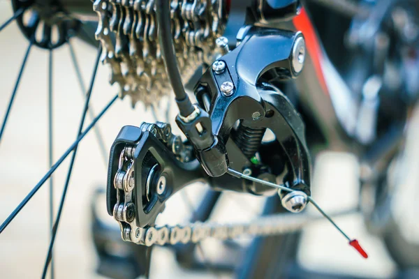 Metalliska cykel gears — Stockfoto