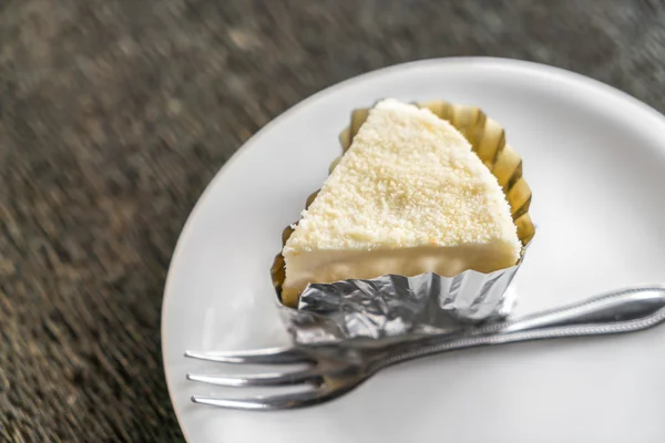 Rebanada de pastel de queso dulce —  Fotos de Stock