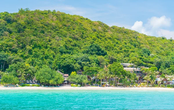 Tropische Insel mit Strand — Stockfoto