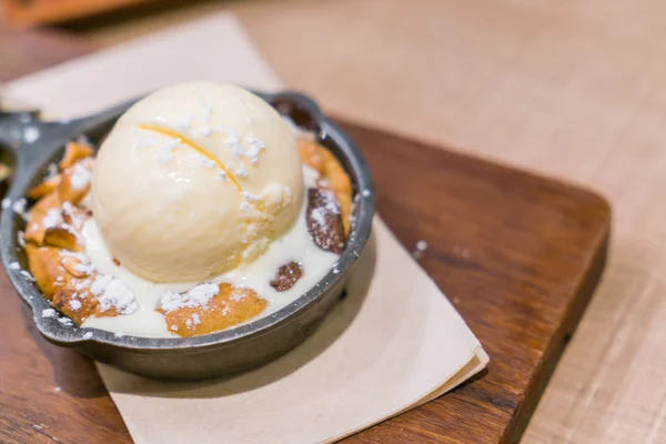 Delicioso pastel de chocolate — Foto de Stock