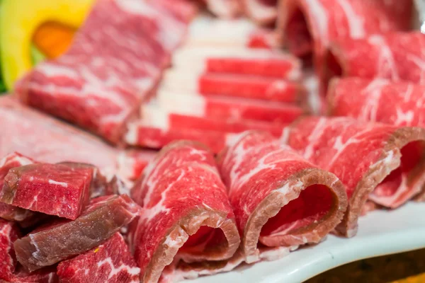 Pieses de carne fresca em bruto — Fotografia de Stock