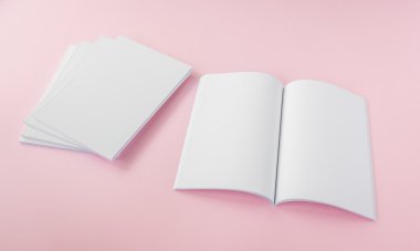 boş ve beyaz kitapçıklar