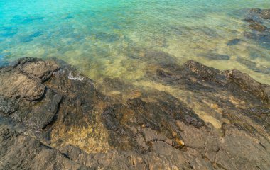 Deniz ve rock, yüksek tanımlı görüntüler