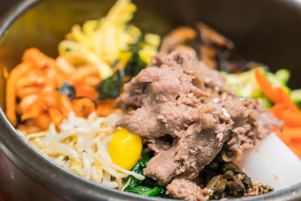 Bibimbab, корейська їжа, зображення високої чіткості — стокове фото