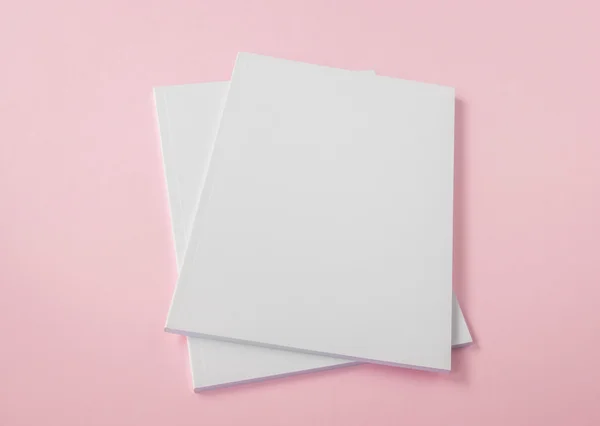 Cuadernos vacíos y blancos — Foto de Stock