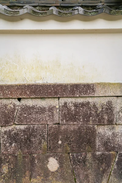 Japonia Wall z starym piecem dachu. , Filtrowane vinta obrazu przetwarzane — Zdjęcie stockowe