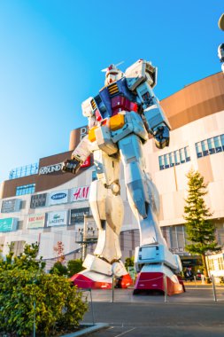 Boyutu Gundam performansları dışında Divercity Tokyo Plaza, Oda tam