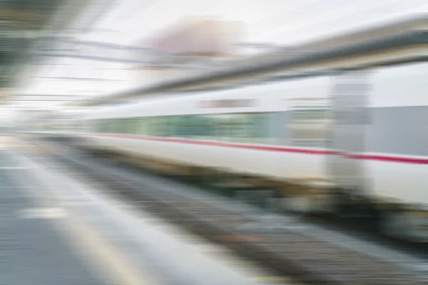 Abstrato borrão Trem puxando para a estação de trem  . — Fotografia de Stock