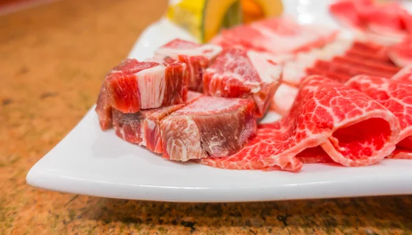 Rohes frisches Rindfleisch., hochauflösende Bilder — Stockfoto