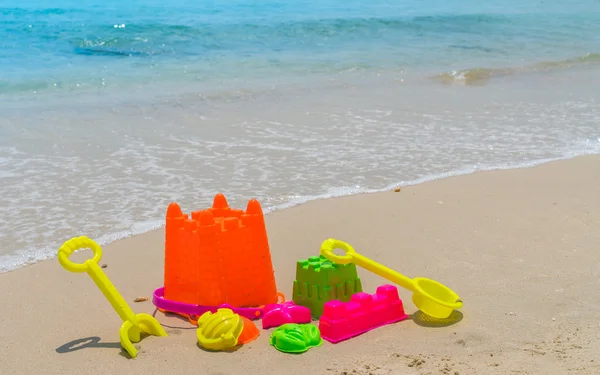 Zabawek Beach na plaży — Zdjęcie stockowe