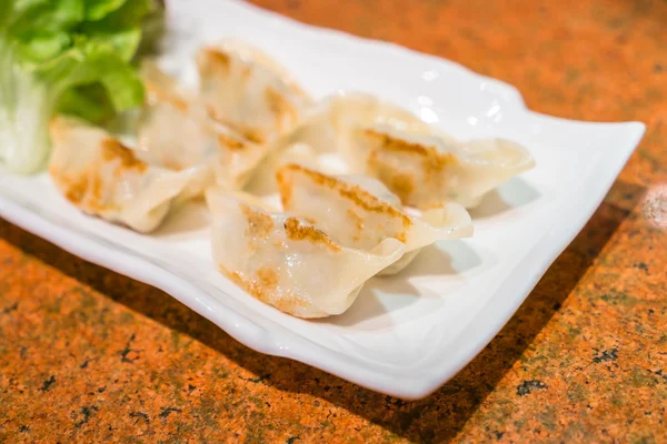 Gyoza på bord, högupplösta bilder — Stockfoto