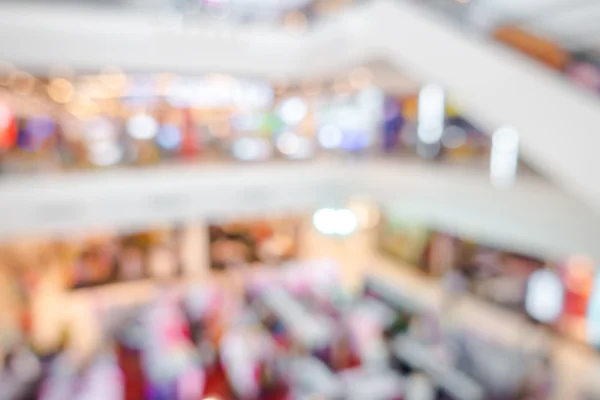 Abstrato borrão pessoas no shopping center  . — Fotografia de Stock