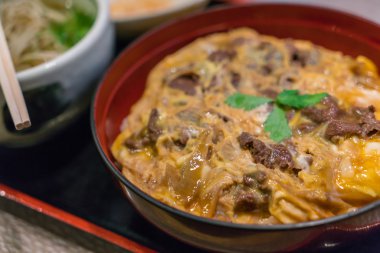 Japon geleneksel yemek sığır eti teriyaki pirinç .