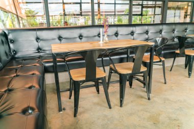 masa ve sandalye Restaurant .