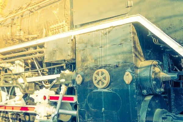 Primer plano del viejo tren. (Imagen filtrada procesada vintage effec — Foto de Stock