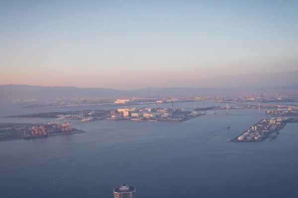 OSAKA, GIAPPONE - 30 novembre 2015: Vista sulla città di Osaka da Umeda s — Foto Stock