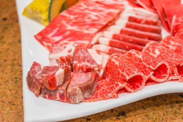 生鲜牛肉。，高清晰度的图像 — 图库照片