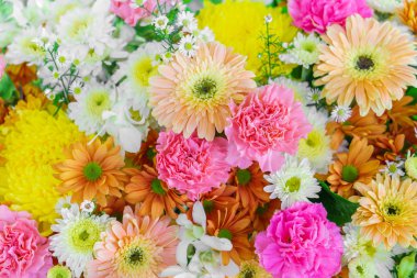 Sevgililer ve düğün sahne güzel çiçekler