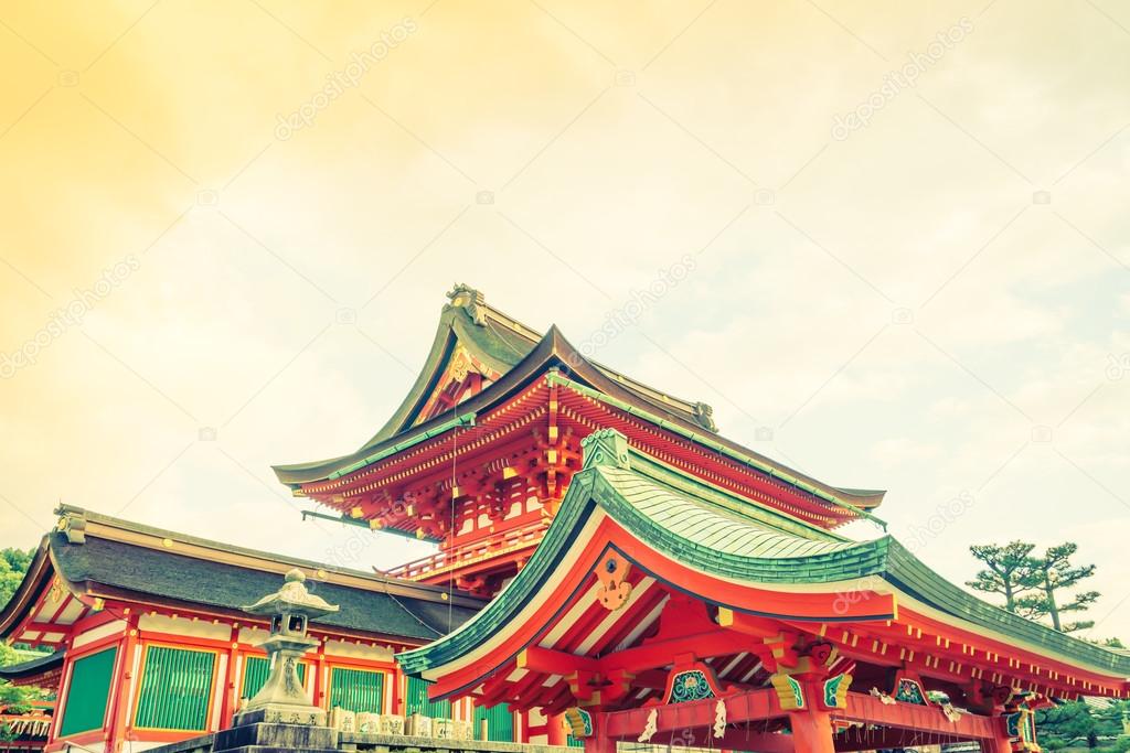 Fushimiinari Taisha ShrineTemple in Kyoto, Japan  ( Filtered ima