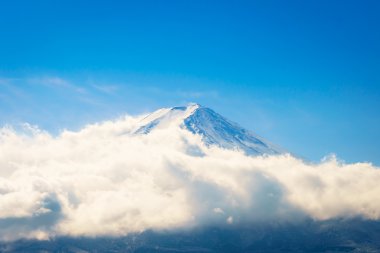 Dağ Fuji ile mavi gök, Japonya