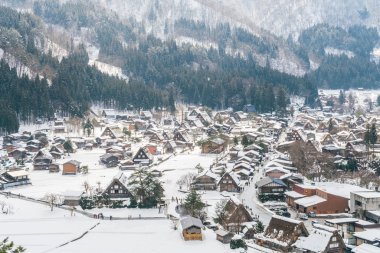 Shirakawago kış kar düşüyor, Japonya ile