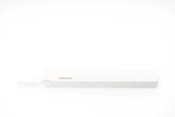 Οδοντόβουρτσα ταξιδεύουν οριστεί σε λευκό φόντο . — Φωτογραφία Αρχείου