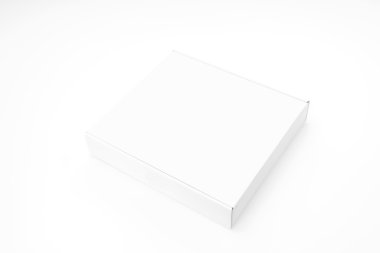 Boş beyaz kutu beyaz zemin üzerine alay etmek yukarıya .