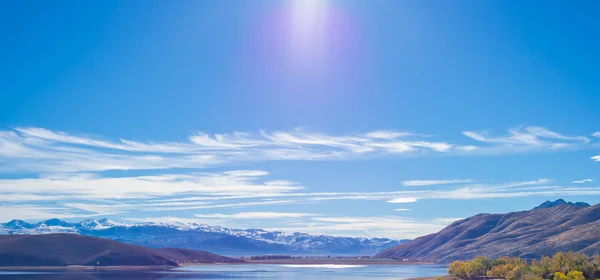 Jezioro Topaz, Nevada., zdjęcia w wysokiej rozdzielczości — Zdjęcie stockowe