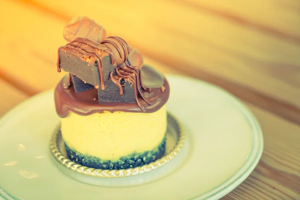 Ciasto czekoladowe (filtrowany obraz przetworzony efekt vintage. ) — Zdjęcie stockowe