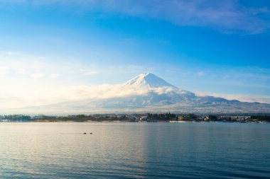 Fuji Dağı ve Gölü kawaguchi, Japonya