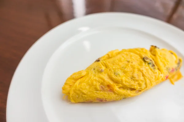 Sluiten van ei omelet voor het ontbijt . — Stockfoto