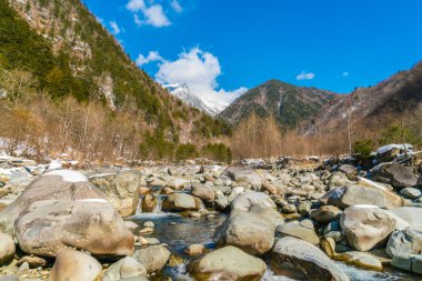 Açık onsen, Japonya, yüksek çözünürlüklü görüntüleri