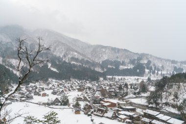 Shirakawago kış kar düşüyor, Japonya ile