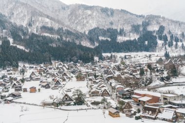 Shirakawago kış kar düşüyor, Japonya ile