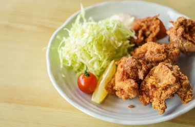 Tavuk, kızartılmış yüksek çözünürlüklü görüntüleri