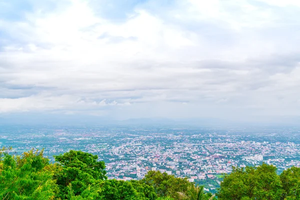 Vista aérea de uma cidade Chiang Mai, Tailândia  . — Fotografia de Stock