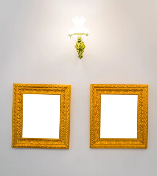 Blank picture frame on wall . — Stock Photo, Image