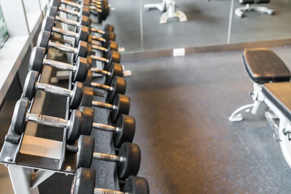 Dumbbells de esportes (Imagem filtrada processada efeito vintage . ) . — Fotografia de Stock