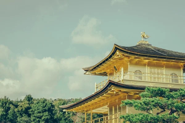 Kinkakuji Tapınağı "Altın köşk" Kyoto, Japonya (filtre — Stok fotoğraf