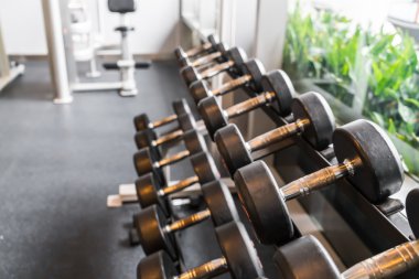 Spor halterleri ( Filtrelenmiş görüntü işlenmiş vintage efekti. ) .