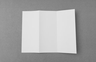 Panelli beyaz şablon kağıt gri arka plan üzerinde .