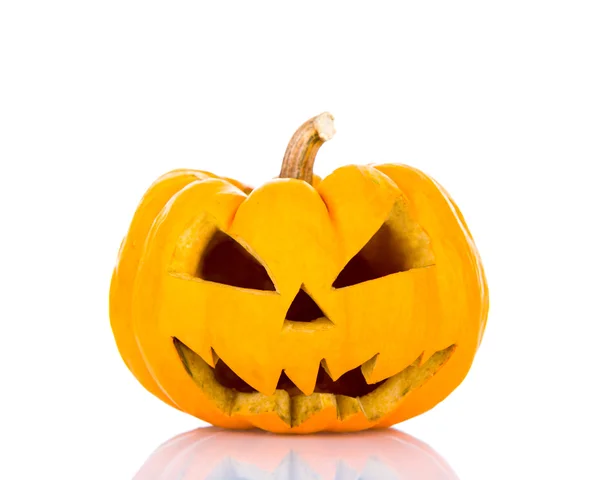 Calabaza de Halloween sobre fondo blanco — Foto de Stock