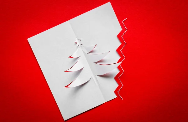 Vintage Weihnachtspostkarte mit echtem Papier-Weihnachtsbaum — Stockfoto