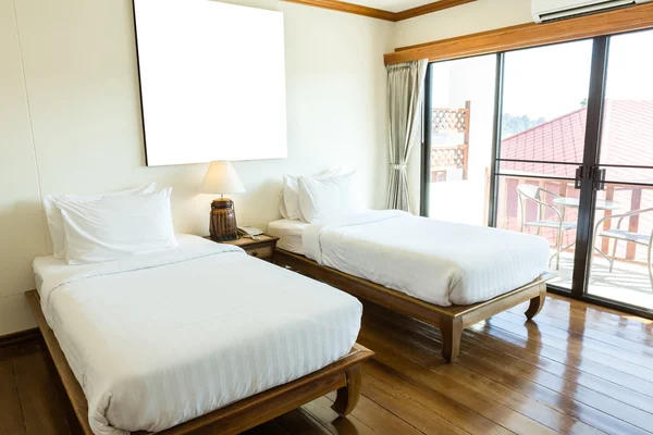 Interior of modern comfortable hotel room — Stock Photo, Image