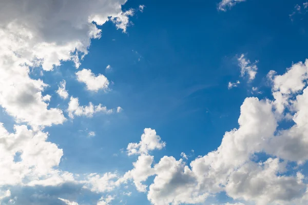 Cloud in blue sky — Stock Photo, Image