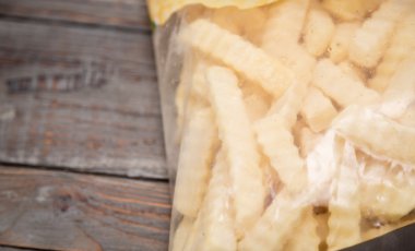 Patates kızartması paketi